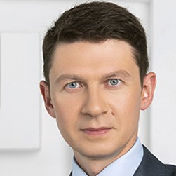 Есаков Геннадий Александрович